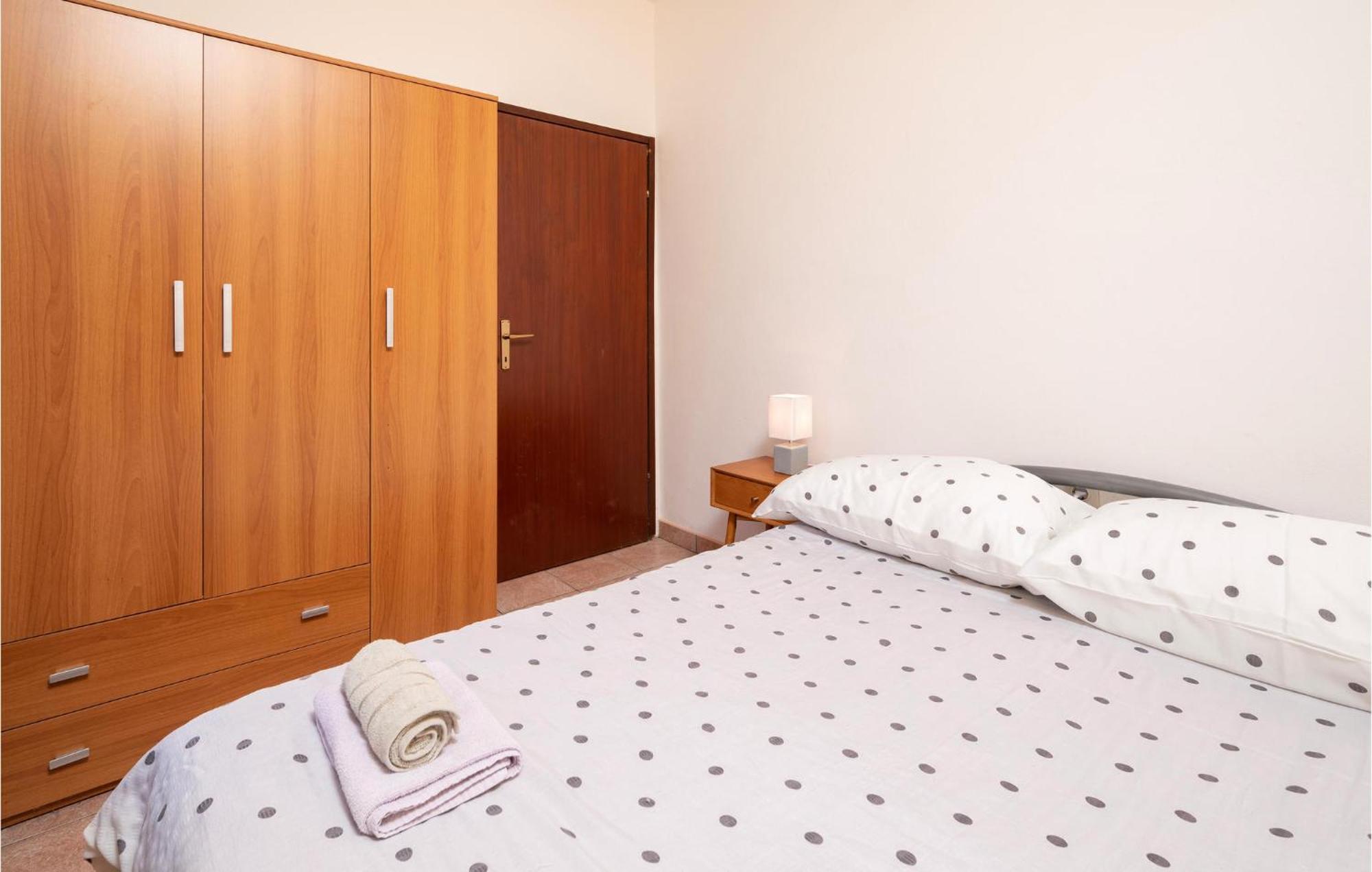 Cozy Apartment In Fazana With Kitchen Kültér fotó
