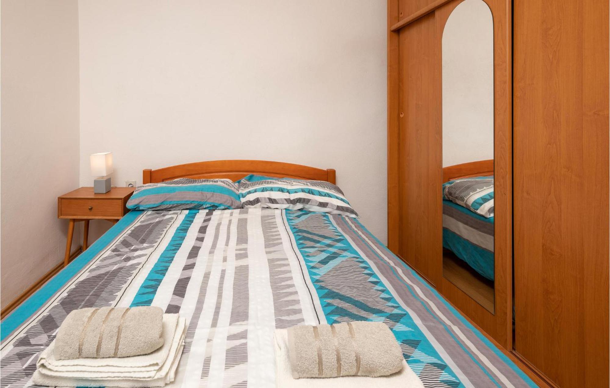 Cozy Apartment In Fazana With Kitchen Kültér fotó